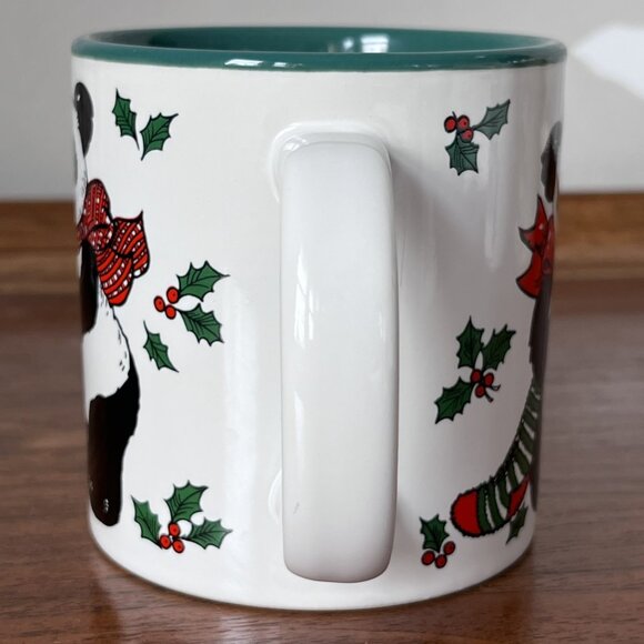 Vintage Potpourri Press Christmas Mug Panda Bear Wrap-Around Design Japan Green - Picture 5 of 8